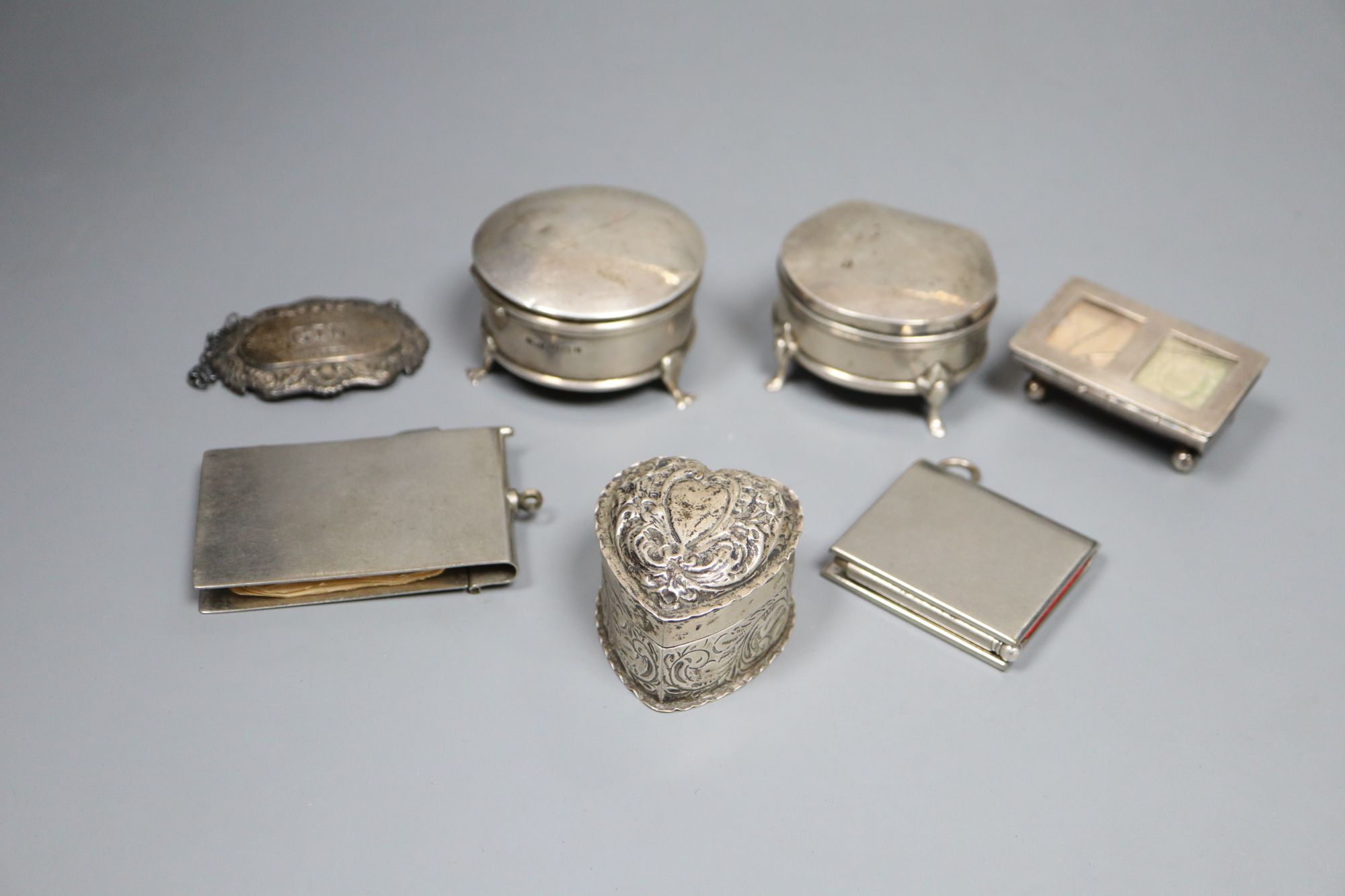 A group of small silverwares etc, including: